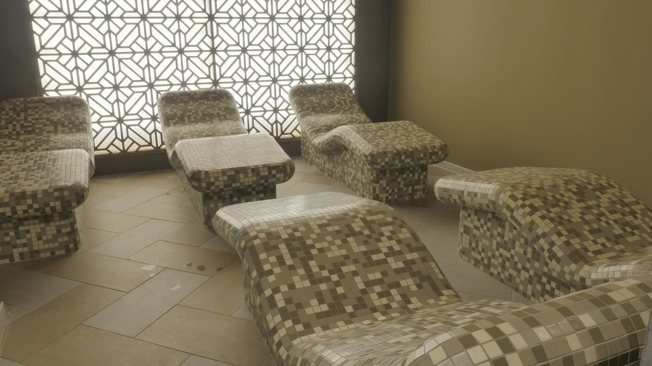 Hot Springs Medical And Spa Banya  Exterior foto